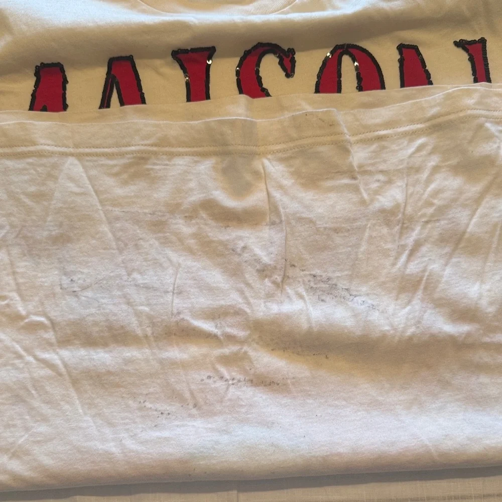 Gucci Cream Graphic Tee with Red & Turquoise Cat Motif